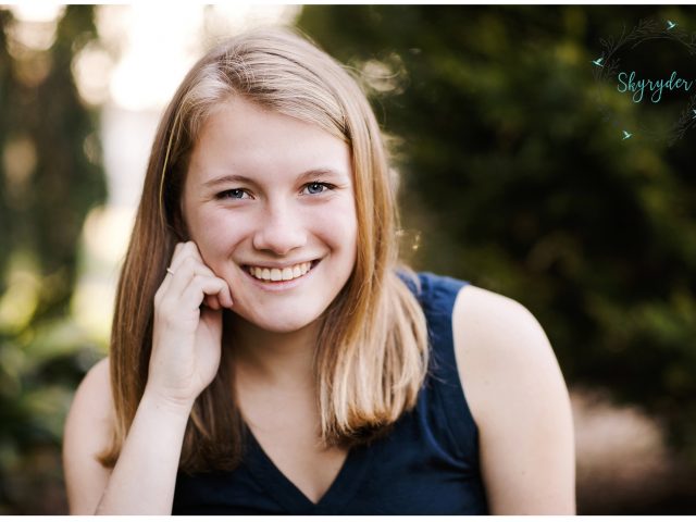 Simonne | Blacksburg High School Senior Photographer | Hahn Horticulture Garden