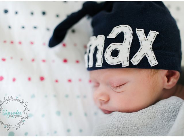 lifestyle newborn session blacksburg photographer photography roanoke skyryder virginia